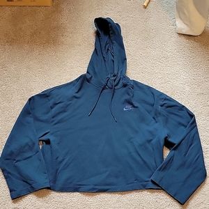 Nike Cropped hoodie, Size M